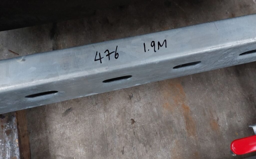 Connect 476 ladder rack complete with posts 1.9m £150 2