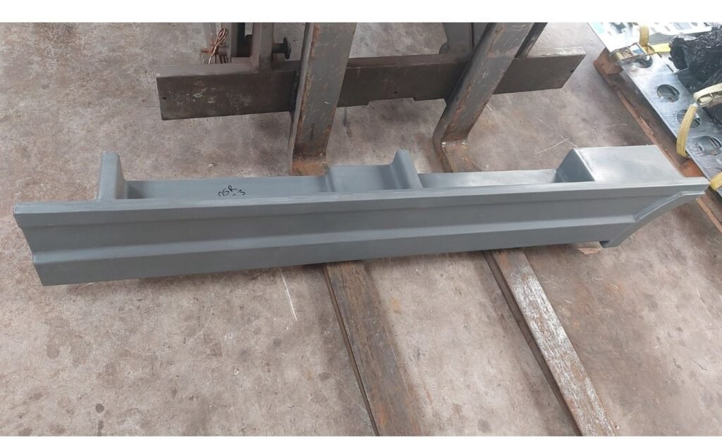 Race Shuttle 3 offside rear lower bumper panel-Grey £200 2